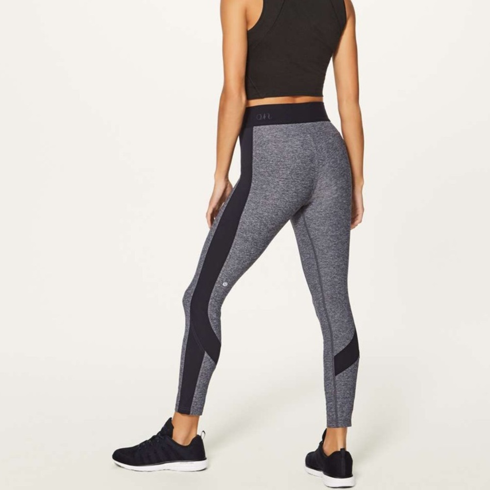 Lululemon Leggings “Box it Out” Size 6